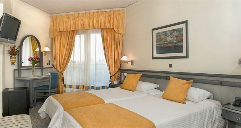 Hotel Emmantina  | Glyfada | Attica | Greece 8