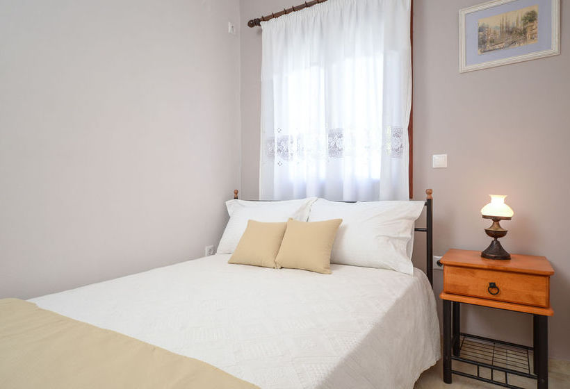 Villa Of Roses  | Naxos | Naxos Island | Greece 3