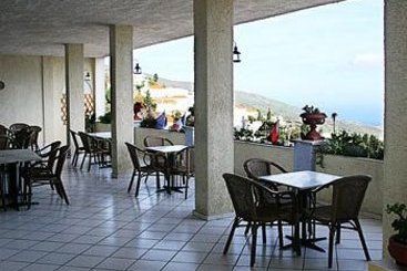 Hotel Pigi Sariza  | Andros | Cyclades | Greece 1