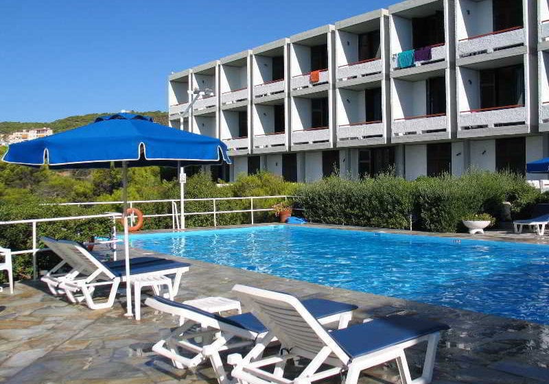 Hotel Apollo  | Aegina | Saronic Islands | Greece 3