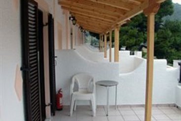 Hotel Isidora  | Aegina | Saronic Islands | Greece 1