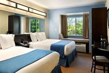 Microtel Inn & Suites Bath  | Bath | Nueva York | United States 7