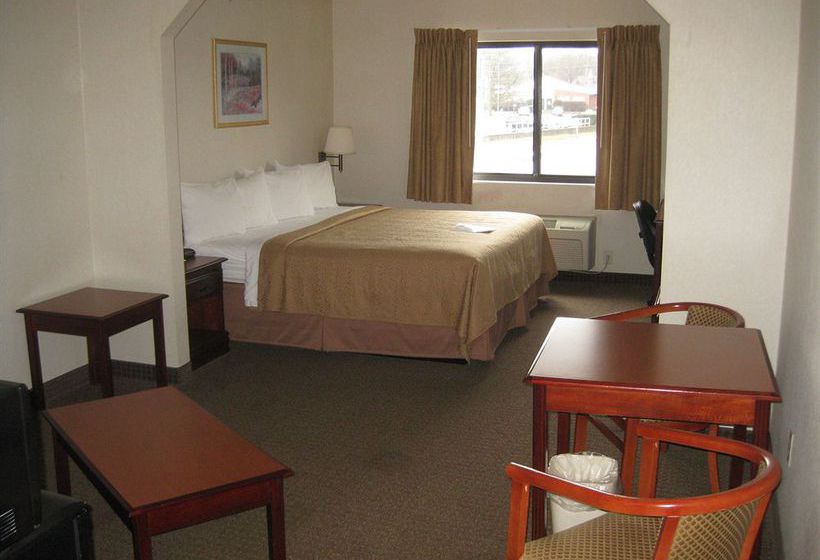 Hotel Quality Inn & Suites Batavia-Darien Lake  | Batavia | Nueva York | United States 11