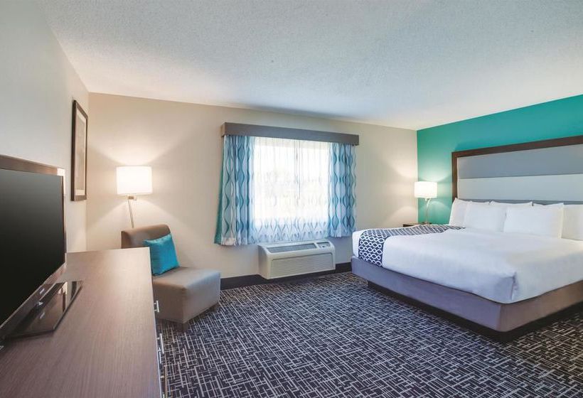 Hotel Quality Inn & Suites Batavia-Darien Lake  | Batavia | Nueva York | United States 19