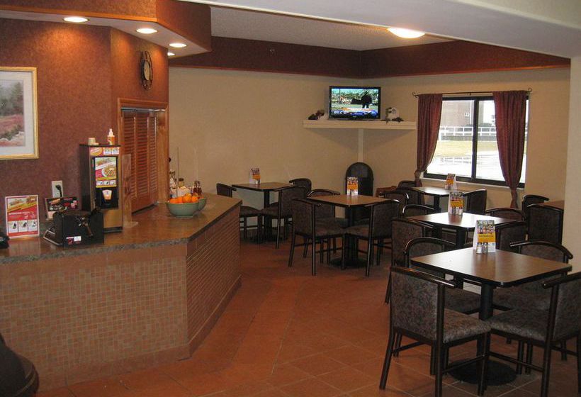 Hotel Quality Inn & Suites Batavia-Darien Lake  | Batavia | Nueva York | United States 2