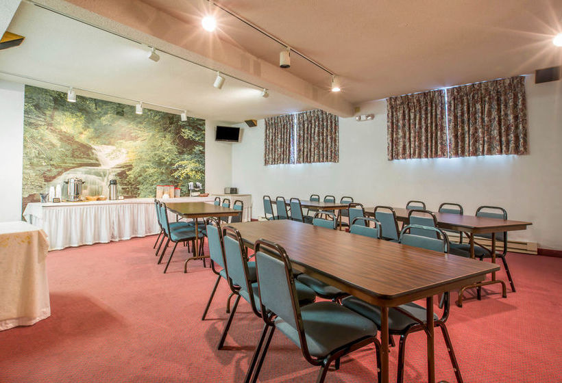 Hotel Econo Lodge  | Lake Placid | Nueva York | United States 10