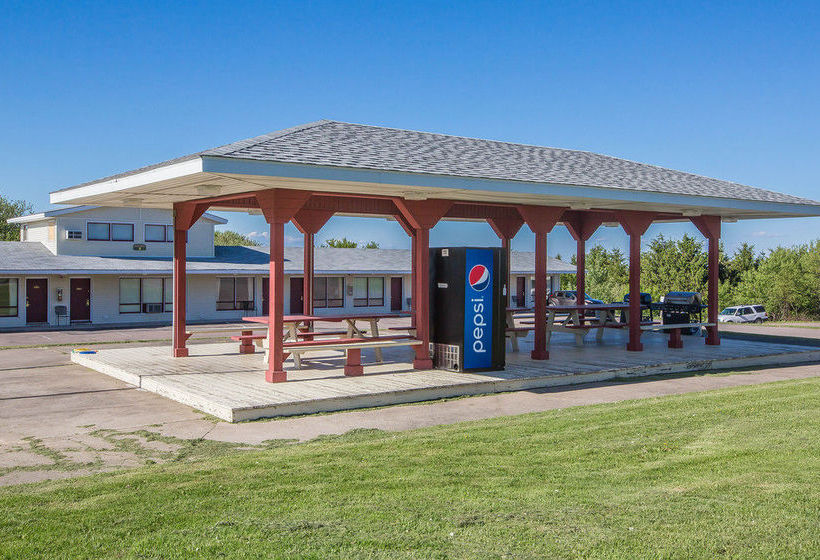 Hotel Econo Lodge  | Malone | Nueva York | United States 1