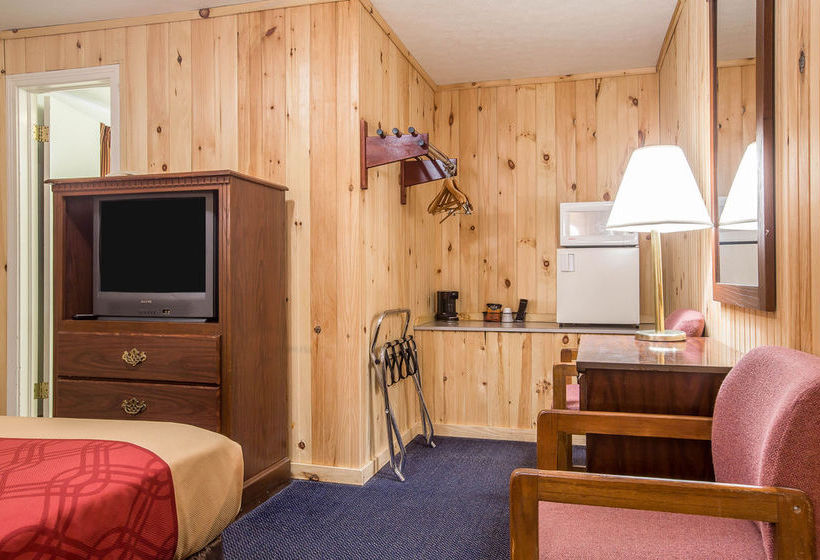 Hotel Econo Lodge  | Malone | Nueva York | United States 14