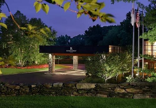 Hotel Renaissance Westchester 