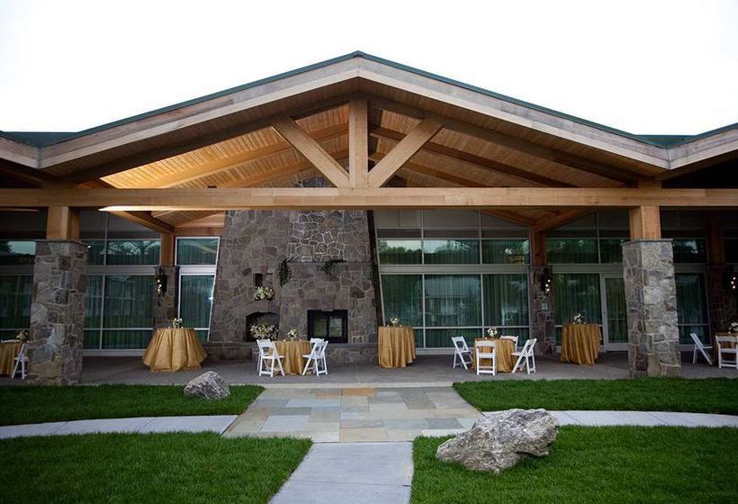 DoubleTree by Hilton Hotel Tarrytown