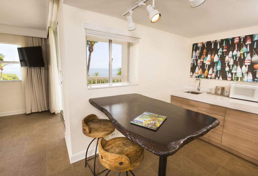 Pelican Cove Resort Hotel  | Islamorada | Florida | United States 12