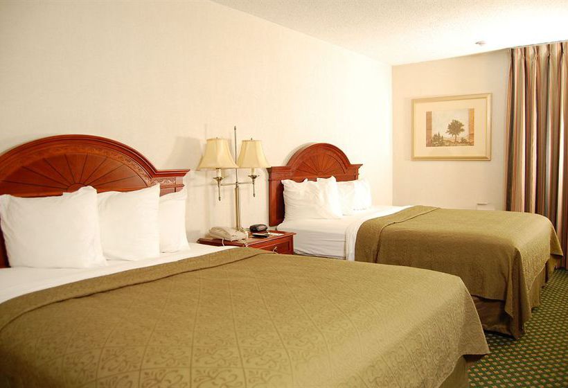 Hotel Quality Inn Rochester Airport 