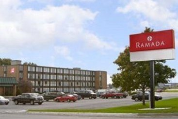 Hotel Ramada Watertown Watertown