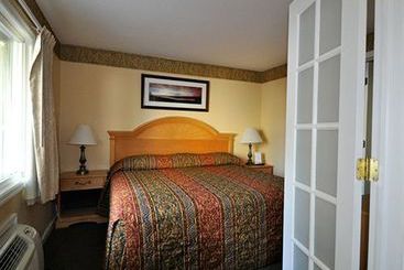 Marine Village Resort  | Lake George | Nueva York | United States 4