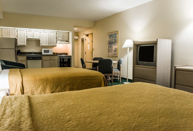 Quality Inn & Suites Golf Resort Naples  | Naples | Florida | United States 16