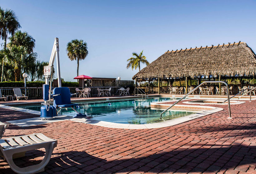 Quality Inn & Suites Golf Resort Naples  | Naples | Florida | United States 2