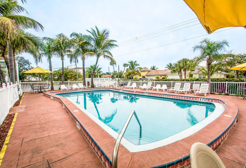 Motel Econo Lodge  | Cocoa Beach | Florida | United States 15