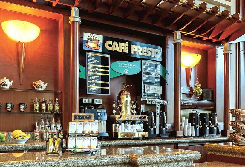 Hotel Hilton Boston Logan Airport  | Boston | Massachusetts | United States 8