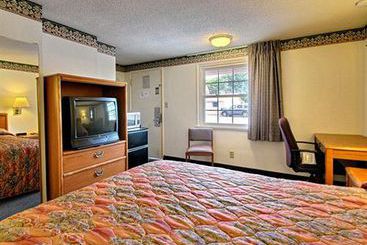 Hotel Rodeway Inn & Suites  | Ithaca | Nueva York | Hotel negli Stati Uniti 2