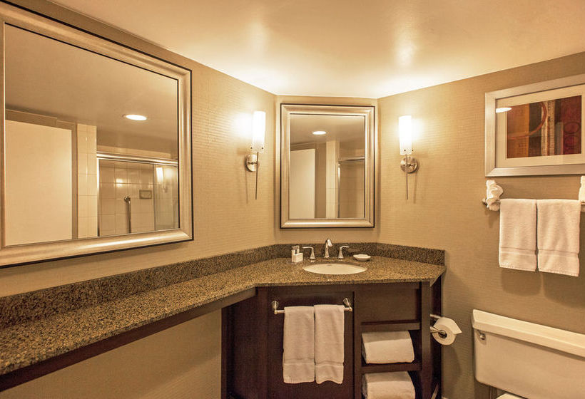 Hotel LaGuardia Plaza New York 