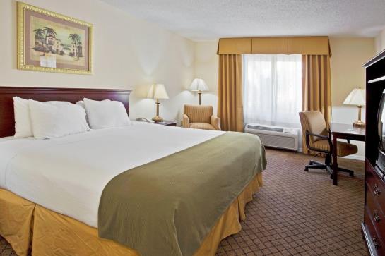 Hotel Holiday Inn Express Bradenton West  | Bradenton | Florida | United States 19