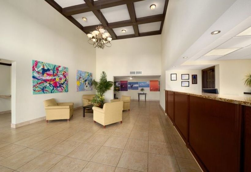 Hotel Travelodge Clearwater Central  | Clearwater | Florida | United States 6