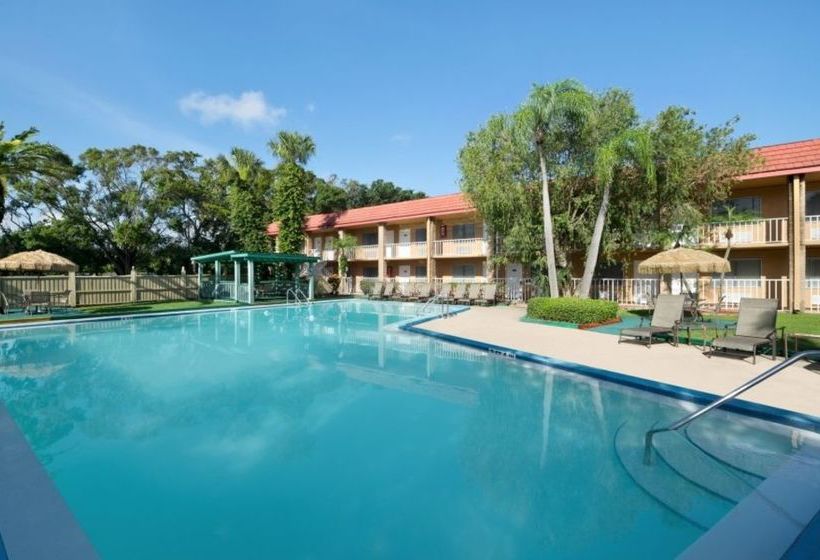 Hotel Travelodge Clearwater Central  | Clearwater | Florida | United States 7