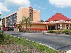 Hotel Baymont Inn & Suites Clearwater Dunedin Florida