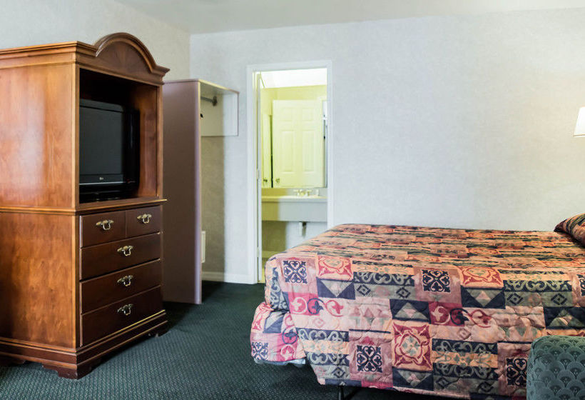Hotel Rodeway Inn Clearwater  | Clearwater | Florida | United States 11