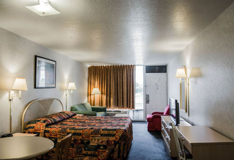 Hotel Rodeway Inn Clearwater  | Clearwater | Florida | United States 17