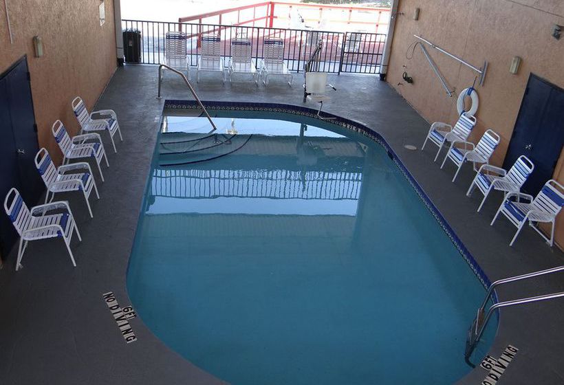 Hotel Howard Johnson Inn Bradenton-Sarasota Airport  | Bradenton | Florida | United States 1