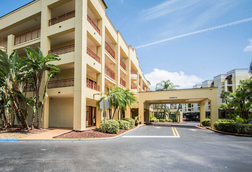 Hotel Comfort Suites  | Deerfield Beach | Florida | United States 11