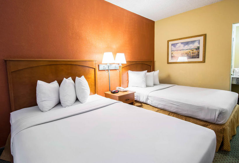 Hotel Comfort Suites  | Deerfield Beach | Florida | United States 19