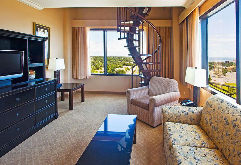 Crowne Plaza Pensacola Grand Hotel  | Pensacola | Florida | United States 5