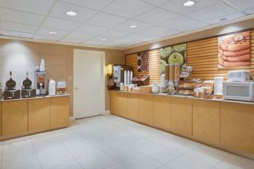 Hotel La Quinta Inn & Suites Naples East  | Naples | Florida | United States 14