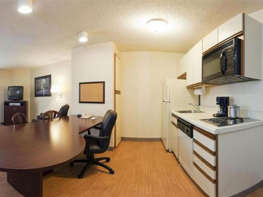 Hotel Candlewood Suites Clearwater  | Clearwater | Florida | United States 18