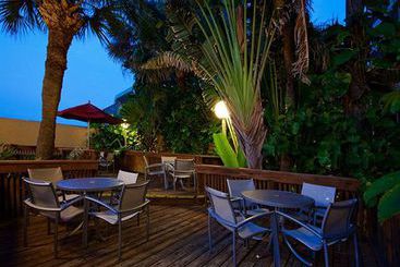 Hotel La Quinta Inn & Suites Cocoa Beach Oceanfront  | Cocoa Beach | Florida | United States 13