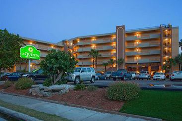 Hotel La Quinta Inn & Suites Cocoa Beach Oceanfront  | Cocoa Beach | Florida | United States 8