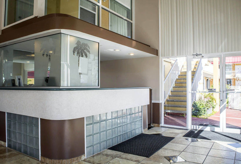 Hotel Econo Lodge Inn & Suites New Port Richey  | New Port Richey | Florida | United States 4