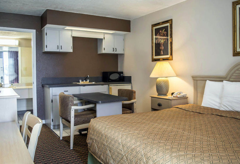 Hotel Econo Lodge Inn & Suites New Port Richey  | New Port Richey | Florida | United States 7