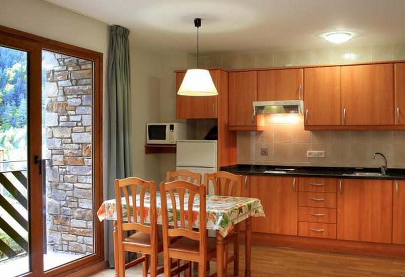 Apartamentos Sant Romá  | Arinsal | Andorra | Europa 3
