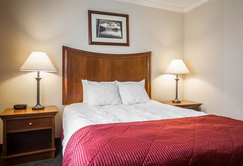 Hotel Clarion Inn & Suites Lake George  | Lake George | Nueva York | United States 11