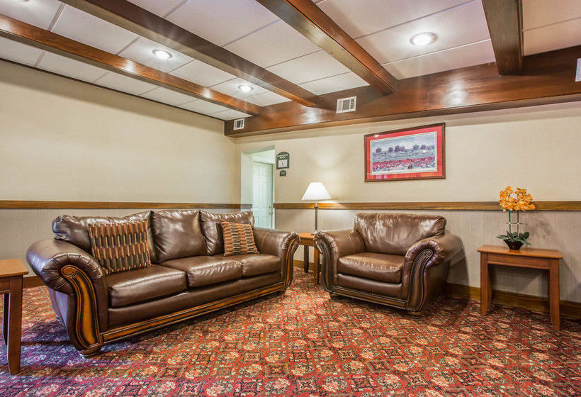 Hotel Clarion Inn & Suites Lake George  | Lake George | Nueva York | United States 14