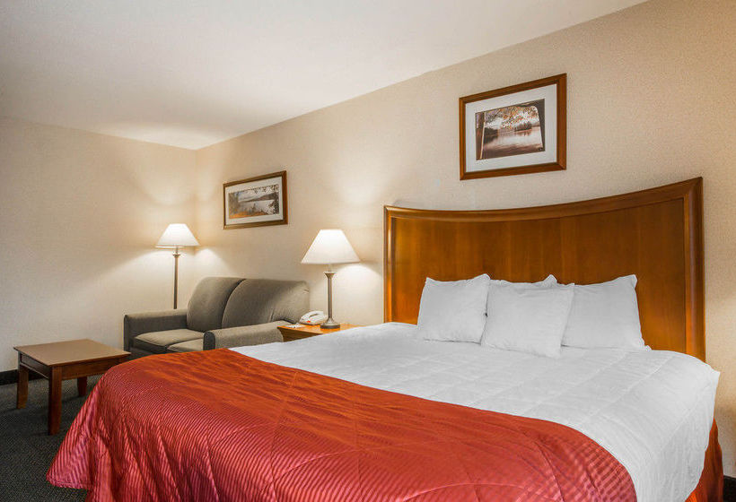 Hotel Clarion Inn & Suites Lake George  | Lake George | Nueva York | United States 18
