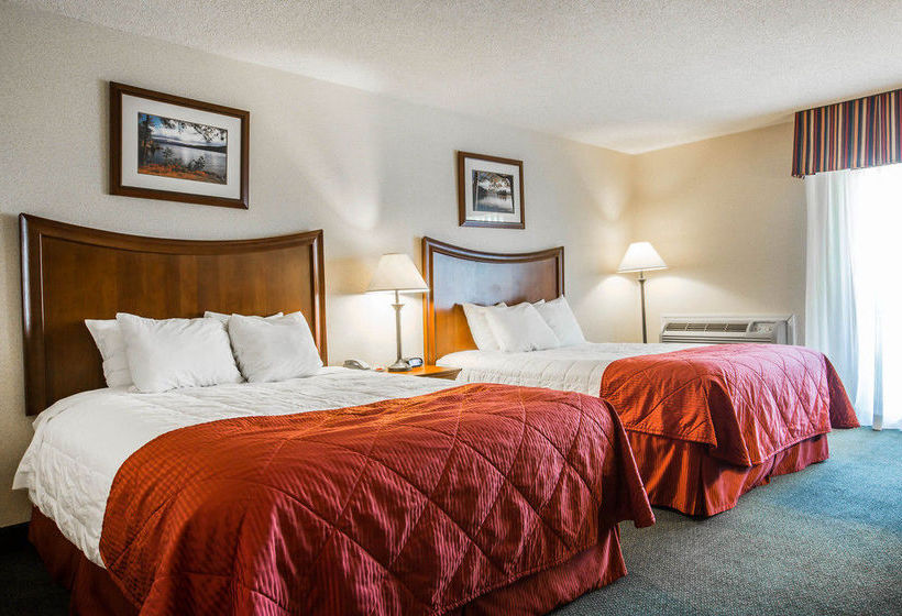 Hotel Clarion Inn & Suites Lake George  | Lake George | Nueva York | United States 20