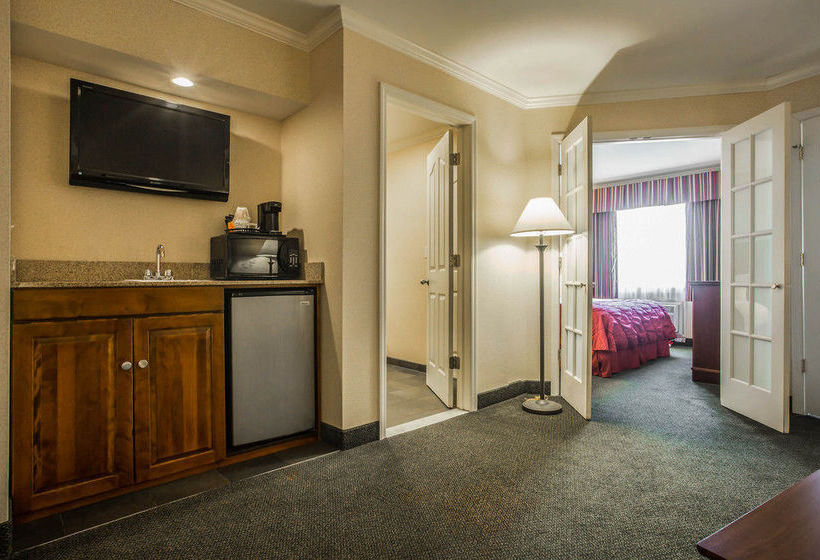 Hotel Clarion Inn & Suites Lake George  | Lake George | Nueva York | United States 9