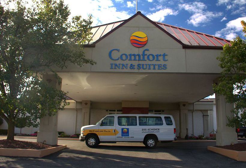 Hotel Comfort Inn & Suites Airport 