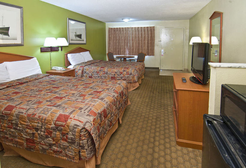 Hotel Executive Inn  | Pensacola | Florida | United States 2