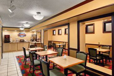 Hotel Baymont Inn & Suites Pensacola  | Pensacola | Florida | United States 6