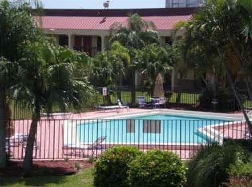 Hotel Red Roof Inn Ft Myers  | North Fort Myers | Florida | United States 11